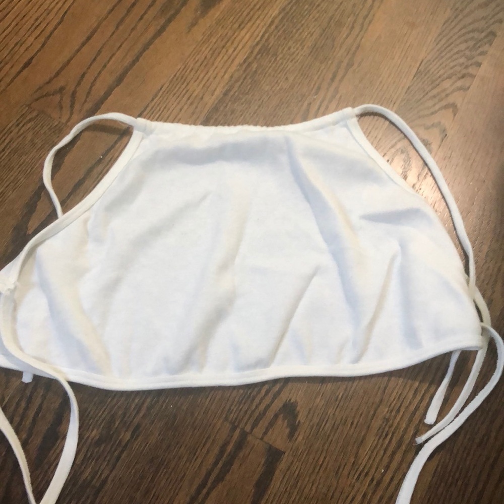 White tie yourself crop top